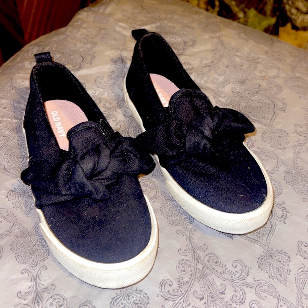 Little girls slip ons